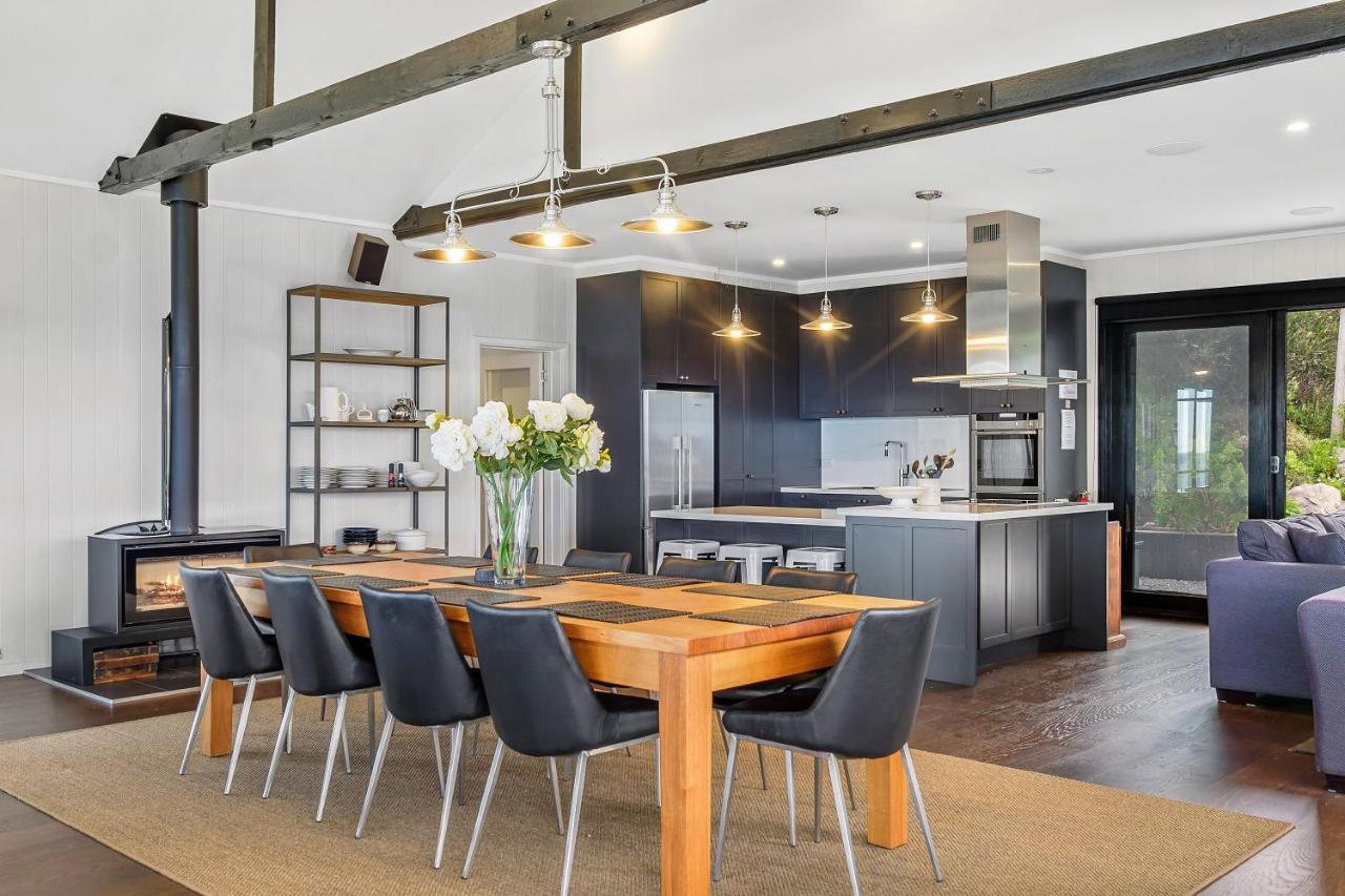 Hamptons On The Bay Villa Суонси Екстериор снимка